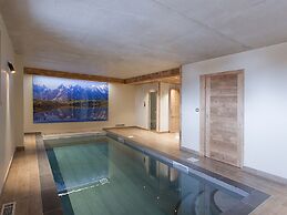 Spacious Chalet With Indoor Pool