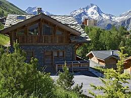 Spacious Chalet With Indoor Pool