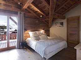 Spacious Chalet With Indoor Pool