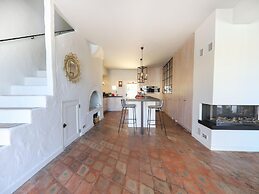 Pleasant House for 8 People & 12 m Mooring