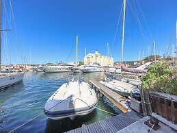 Pleasant House for 8 People & 12 m Mooring