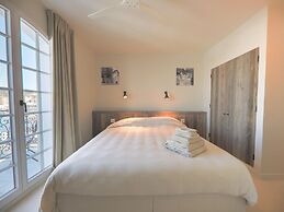 Pleasant House for 8 People & 12 m Mooring