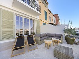 Pleasant House for 8 People & 12 m Mooring