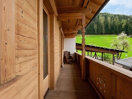 Relaxing Apartment in Hainzenberg