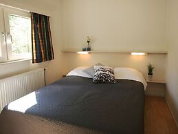 Spacious Chalet With two Bathrooms, in Nature