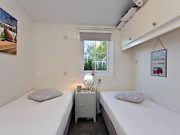 Lovely, Fully Furnished Chalet for 4 People