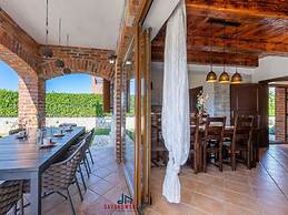 Paradis 6 Comfortable Holiday Residence