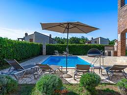 Paradis 6 Comfortable Holiday Residence