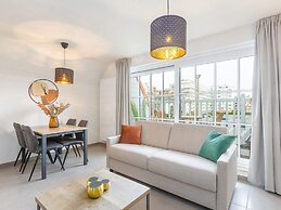 Apartment With Cosy Sunny Terrace