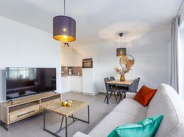 Apartment With Cosy Sunny Terrace