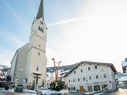 Golden Lodges Rauris Resort With Parking