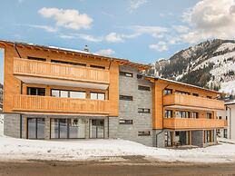 Golden Lodges Rauris Resort With Parking