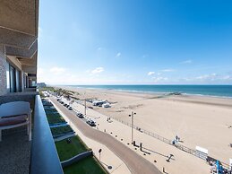 Spacious Apartment With Terrace