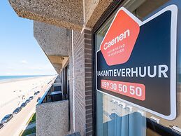 Spacious Apartment With Terrace