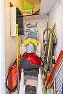 Spacious Apartment With Terrace