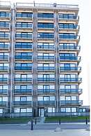 Spacious Apartment With Terrace