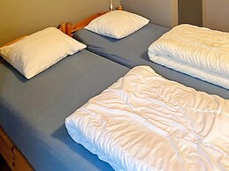 8 Person Holiday Home in Flatraket-by Traum