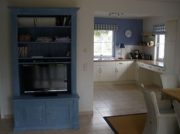 Pleasant Holiday Home Near Town Center