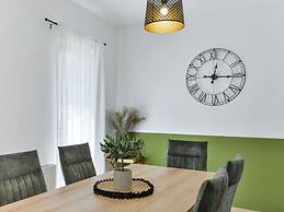 With Pool, Jacuzzi and Sauna