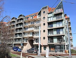 Apartment in Nieuwpoort With Terrace