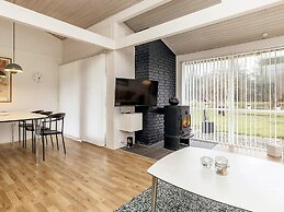 4 Star Holiday Home in Hals