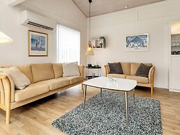 4 Star Holiday Home in Hals