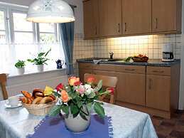 Holiday Apartment Wanlik Hus