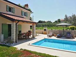 Villa Stella Comfortable Holiday Residence