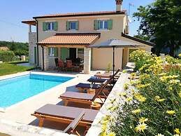 Villa Stella Comfortable Holiday Residence