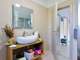 Villa Stella Comfortable Holiday Residence