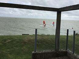 Dijkvilla on the Ijsselmeer