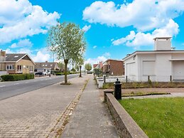 Villa in Middelkerke With sea Beach