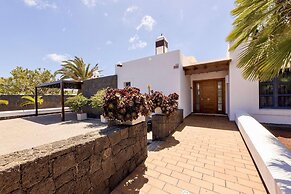 Private Pool in Playa Blanca
