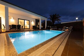 Private Pool in Playa Blanca