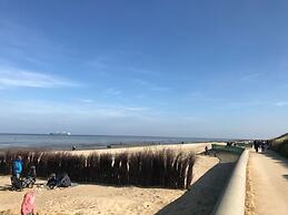 Homberger 4 Modern Retreat