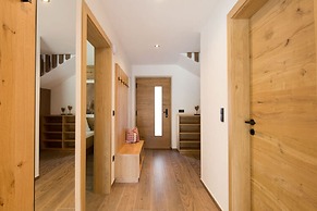 Holiday Home Hutterwirtshof