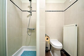 Silver Beach 0105 Well Equipped Apartment