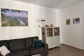 Heinrich Winery House