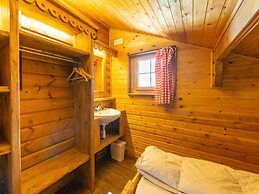 Majestic Chalet in Durbuy 200 Meters From the Golf