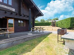 Majestic Chalet in Durbuy 200 Meters From the Golf