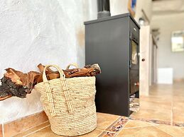 Edinah Complex With Pool and Facilities for PRM