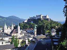 Salzburg Comfortable Holiday Residence