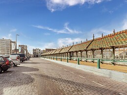 Beautiful Apartment by the sea