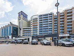 Beautiful Apartment by the sea