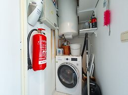 Bright Apartment With Sea-views