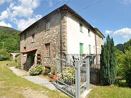 Farmhouse in Pescaglia With Swimming Pool