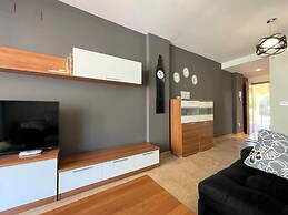 Beachside Apartment in Roquetas de Mar