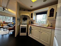 Apartment in the Forest of Eext