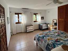 Villa With Private Pool in Moraira