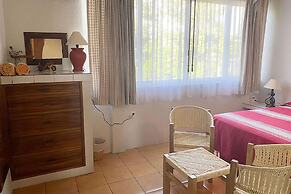 Zandoyo Bed & Breakfast